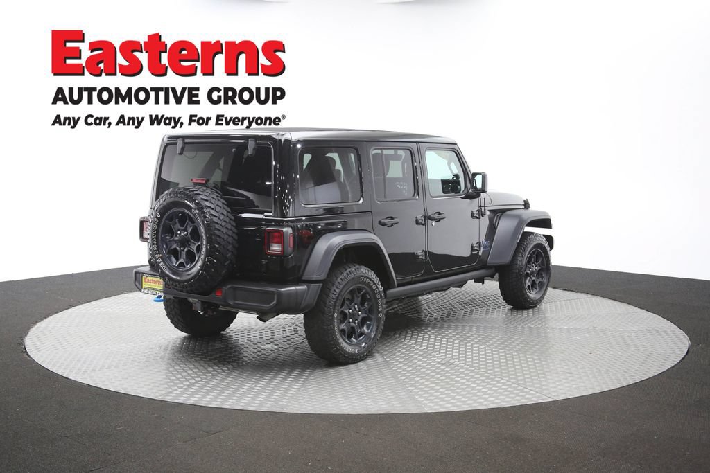 Used 2023 Jeep Wrangler Unlimited w/ Sun & Screen Package AWD/4WD image 43