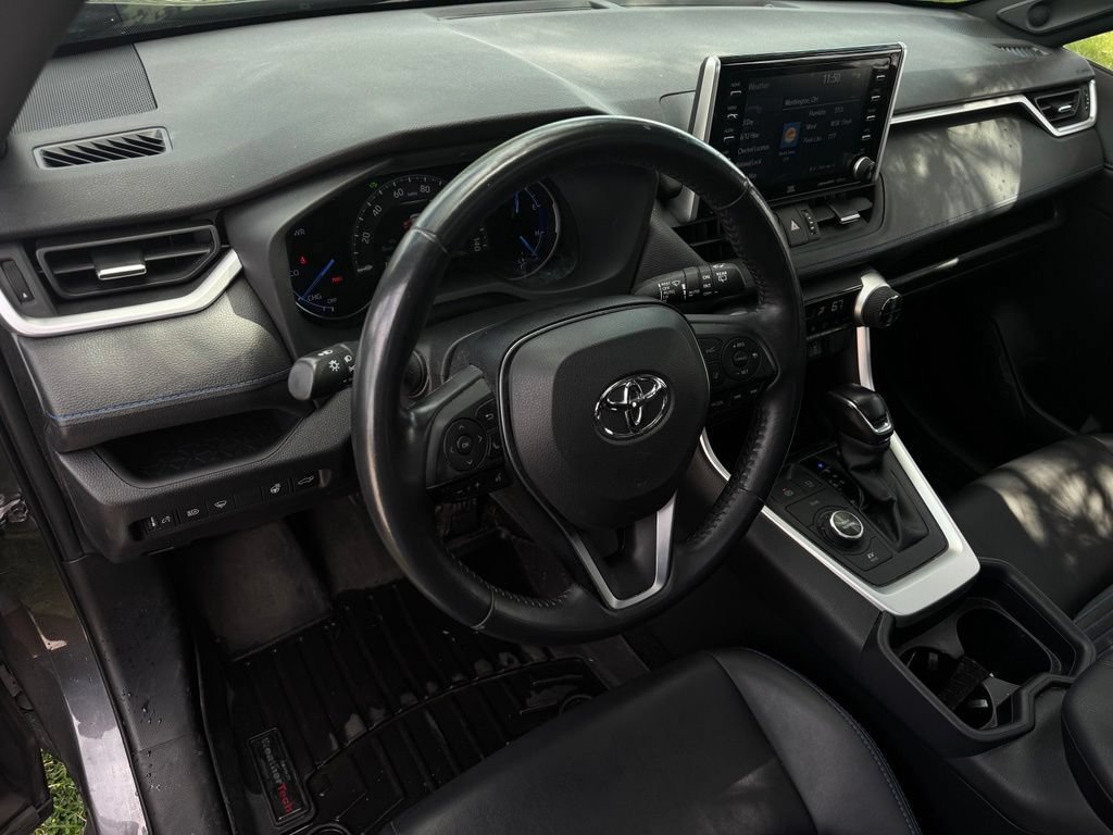 Used 2019 Toyota RAV4 XSE AWD/4WD image 23