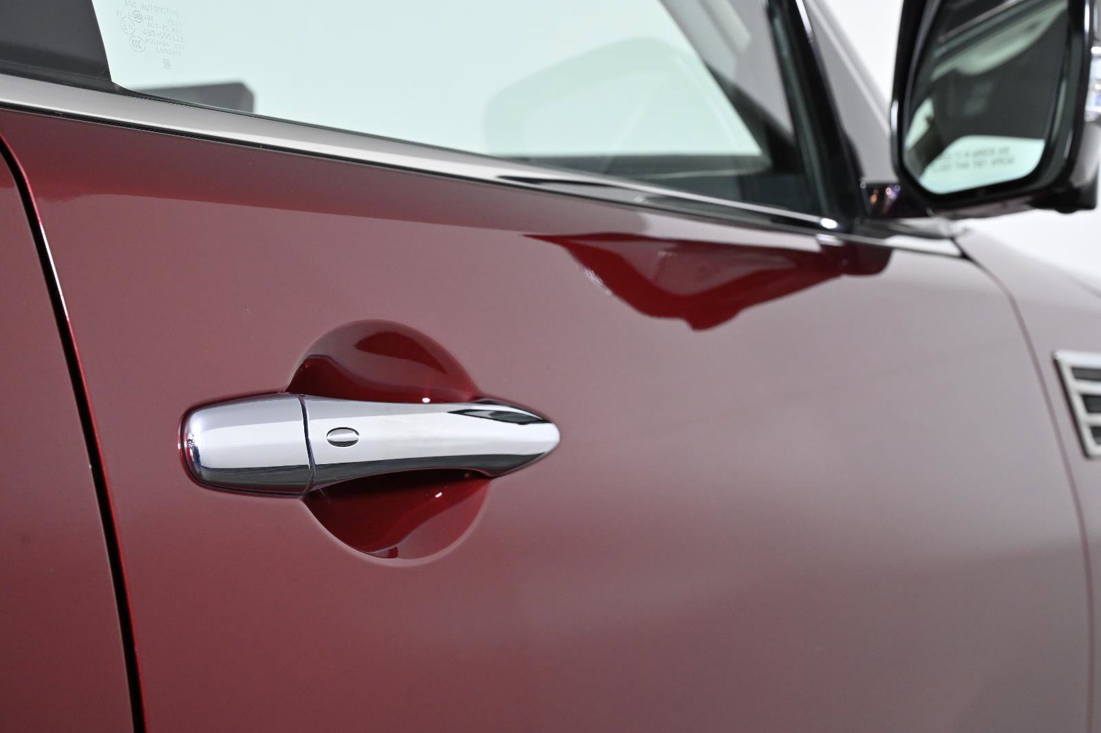 Certified 2023 INFINITI QX80 Premium Select w/ Cargo Package image 9