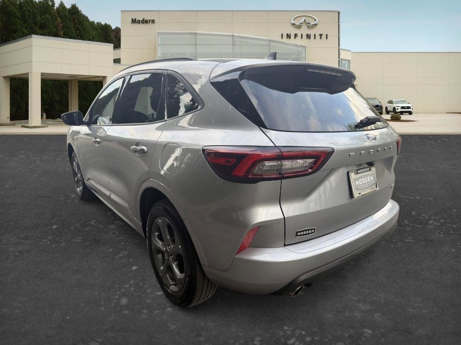 Used 2024 Ford Escape ST-Line image 6