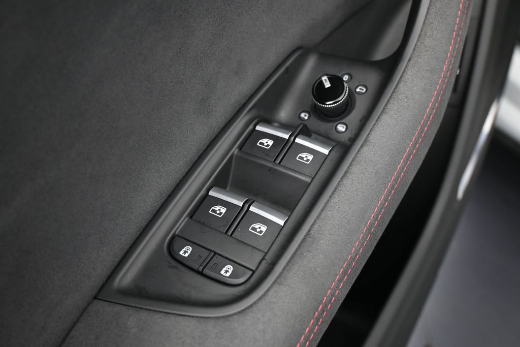 Used 2026 Audi RS Q8 performance AWD/4WD image 16
