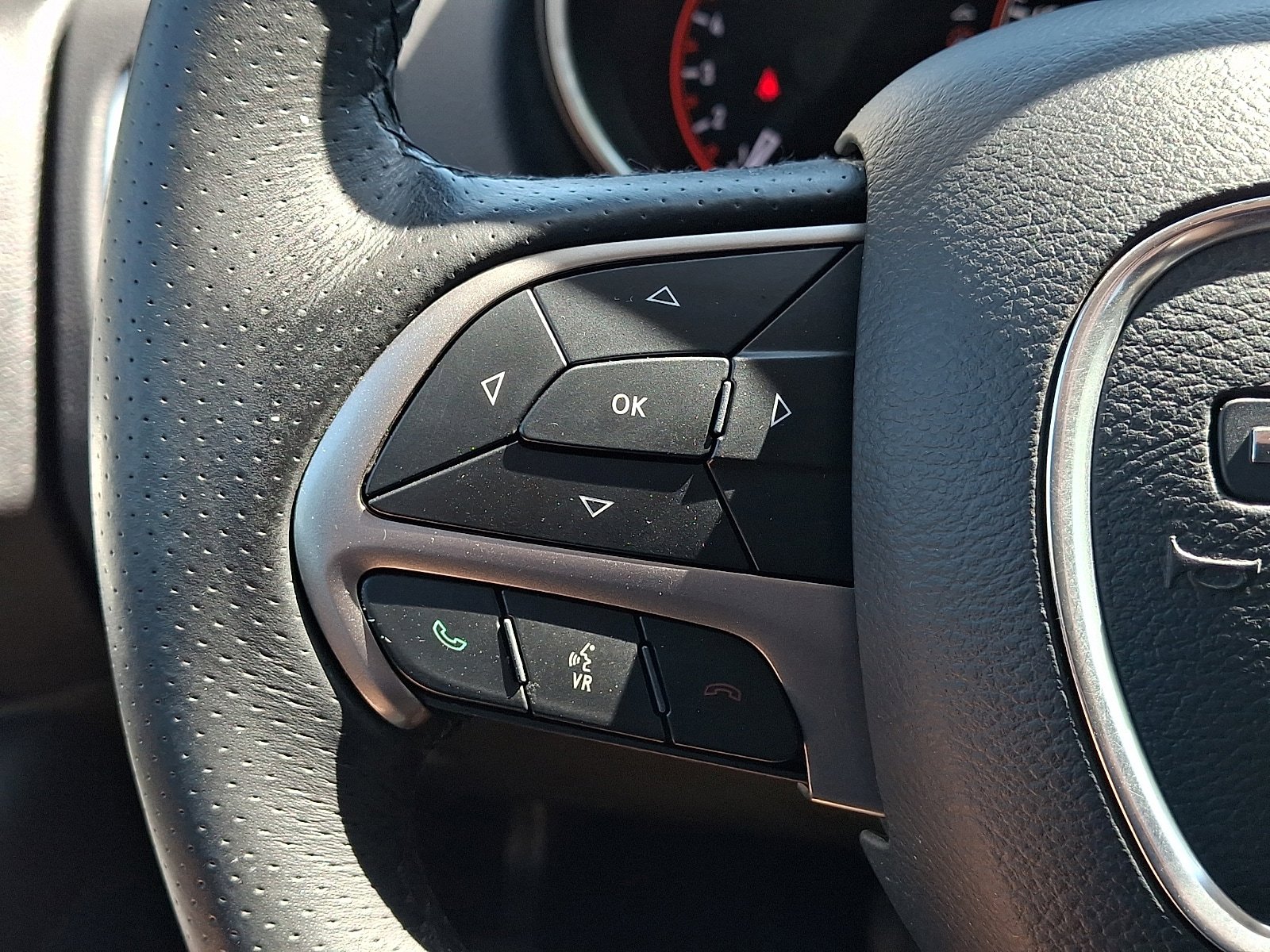 Used 2020 Dodge Durango SXT AWD/4WD image 20