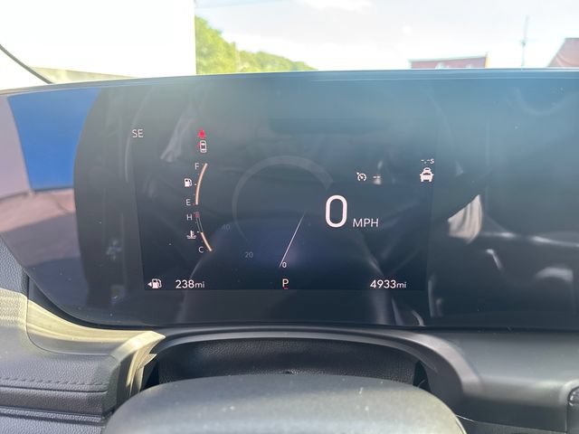 Used 2024 Buick Encore GX Avenir w/ Avenir Convenience Package AWD/4WD image 17