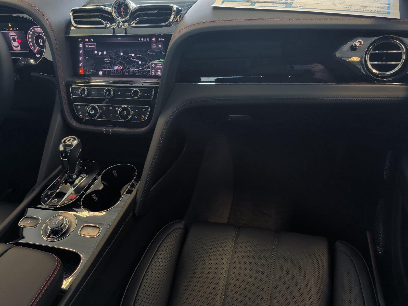 New 2026 Bentley Bentayga AWD/4WD image 11