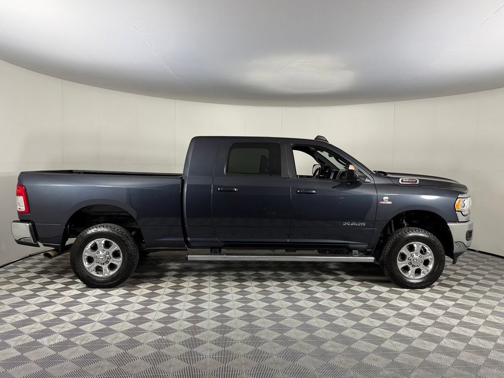 Used 2022 RAM 3500 Big Horn w/ Level 1 Equipment Group AWD/4WD image 4