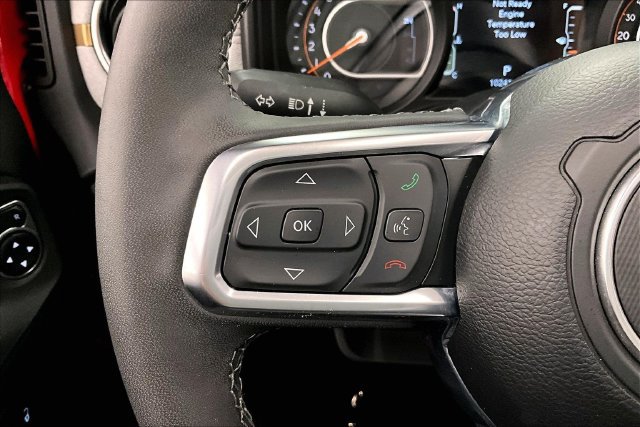 Used 2026 Jeep Wrangler Unlimited Sahara AWD/4WD image 27