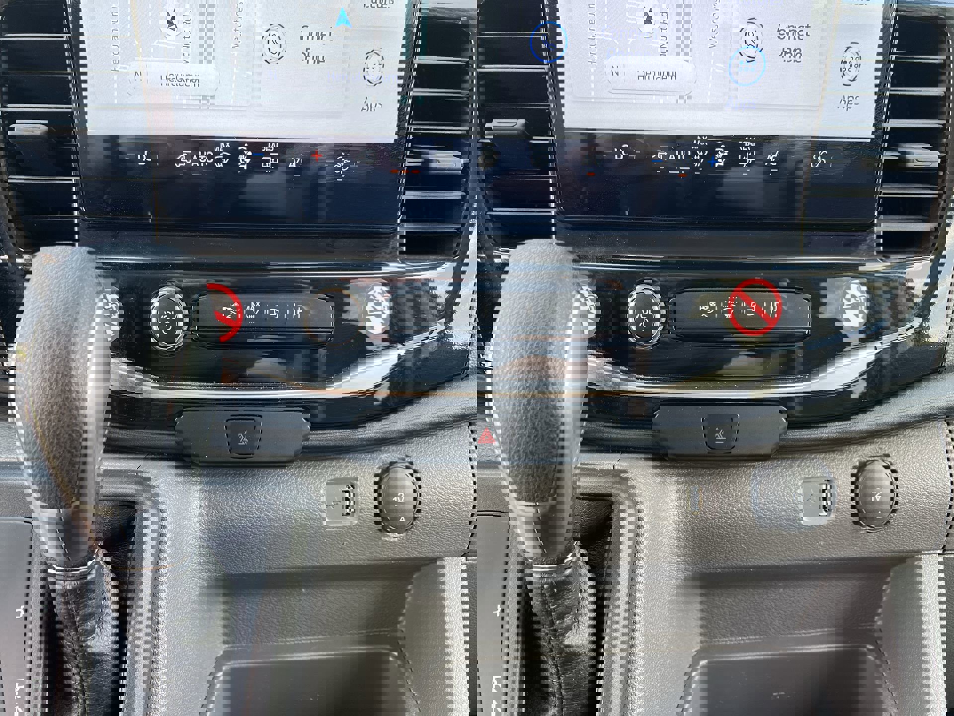 Used 2024 Ford Transit 350 XLT image 67