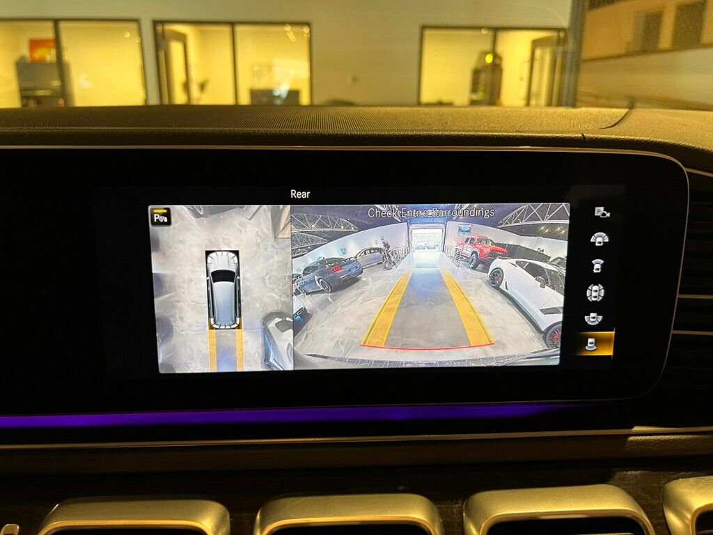 Used 2020 Mercedes-Benz GLS 450 4MATIC image 16