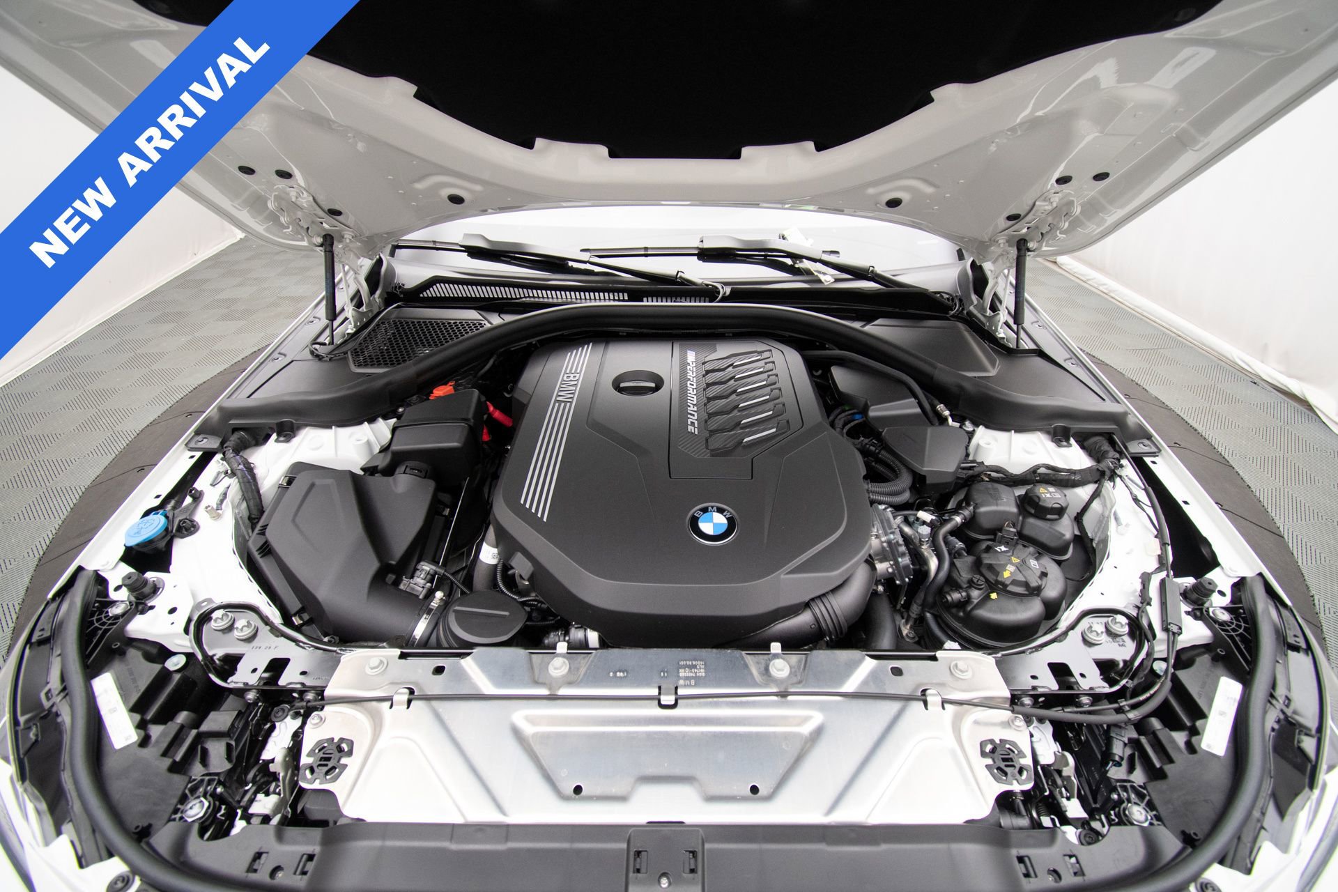 Used 2025 BMW M240i xDrive Coupe image 29