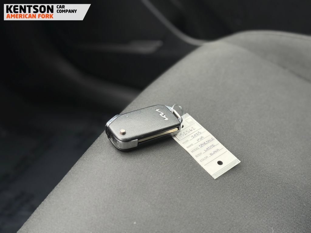 Used 2023 Kia Sportage LX AWD/4WD image 33