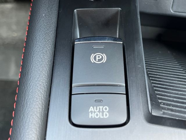 New 2026 Nissan Kicks SR w/ Cold Weather Package AWD/4WD image 29