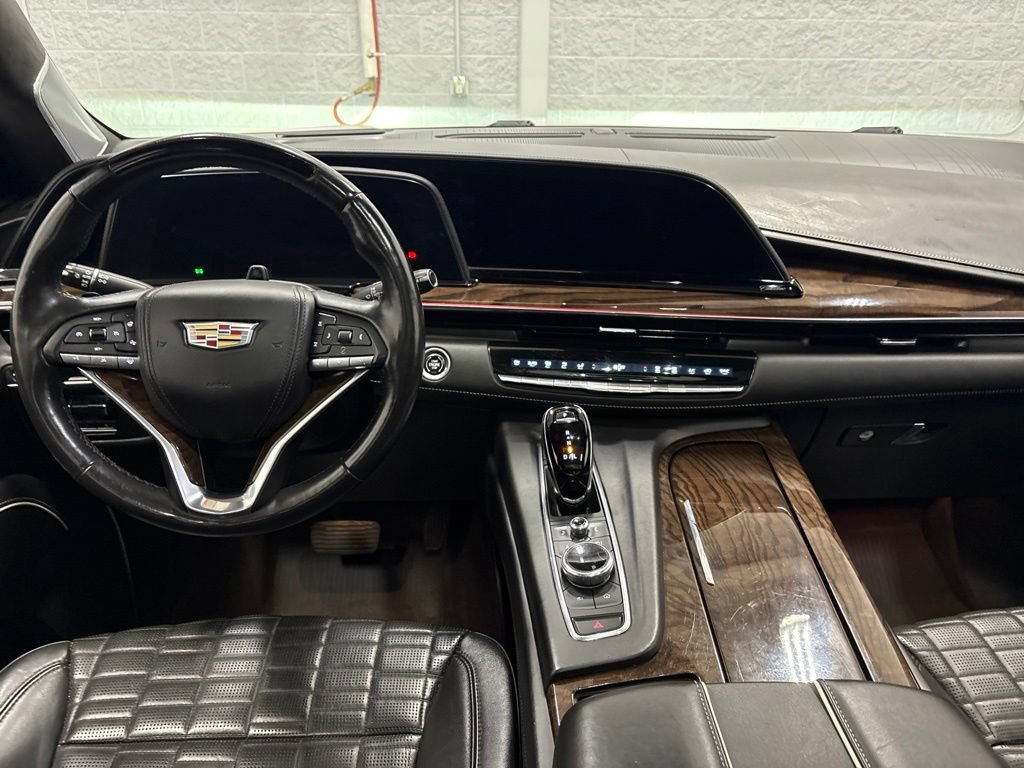 Used 2021 Cadillac Escalade Sport Platinum w/ Heavy-Duty Trailer Package AWD/4WD image 12