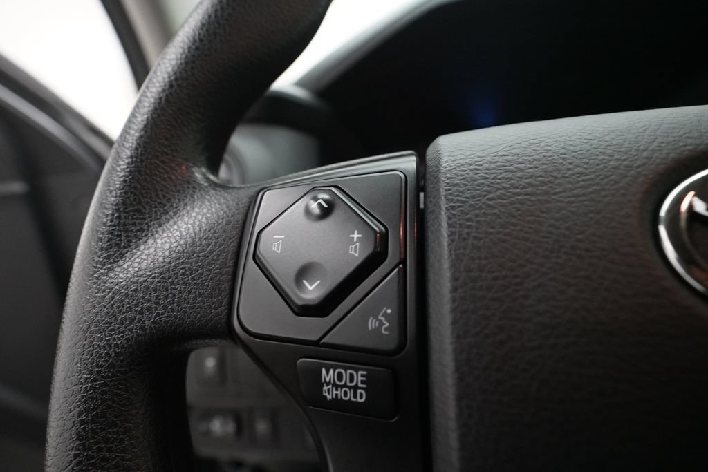 Used 2023 Toyota Tacoma SR AWD/4WD image 16