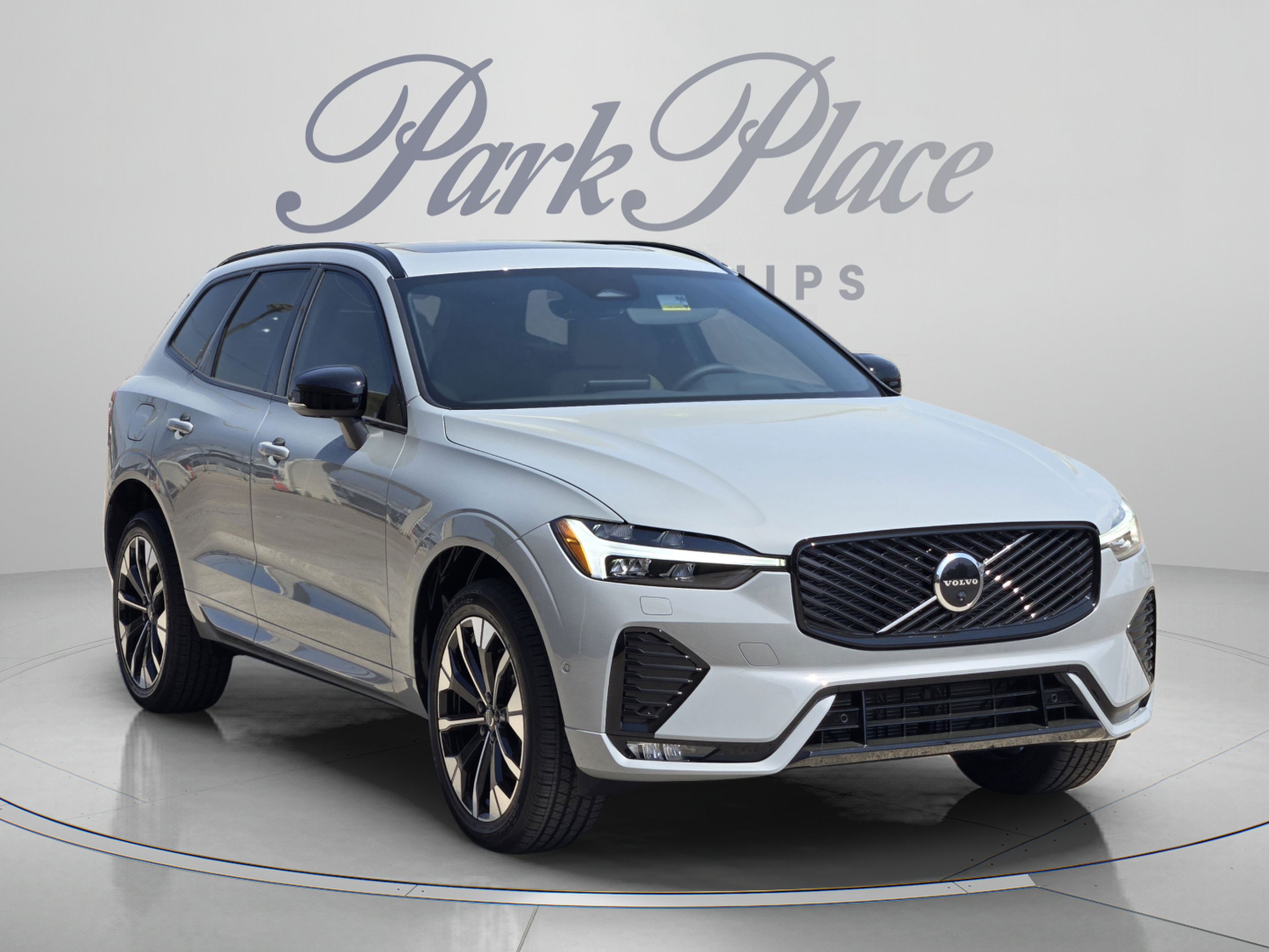 Used 2026 Volvo XC60 B5 Plus w/ Protection Package Premier AWD/4WD image 8
