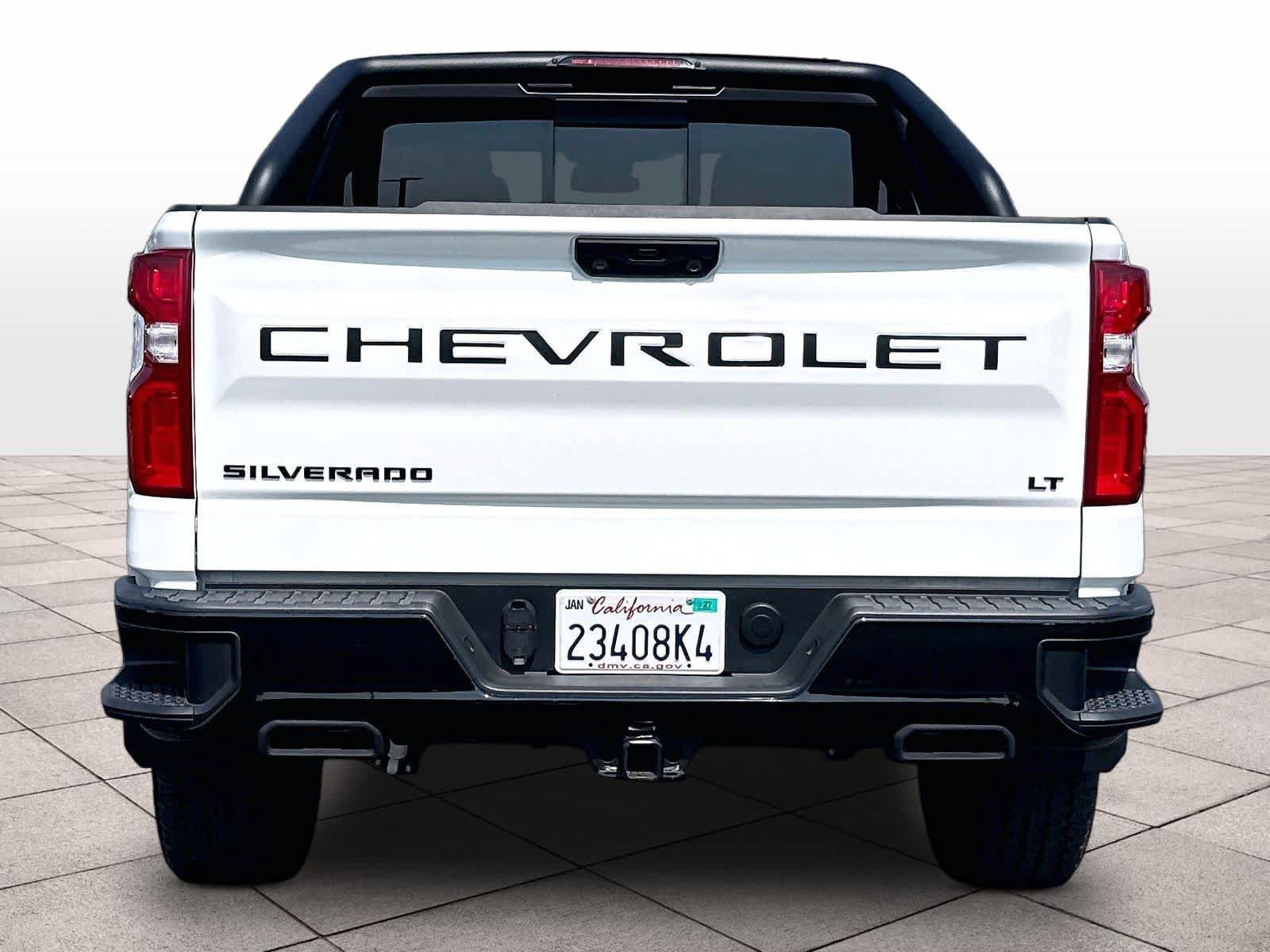 Used 2025 Chevrolet Silverado 1500 LT Trail Boss w/ Convenience Package II AWD/4WD image 8
