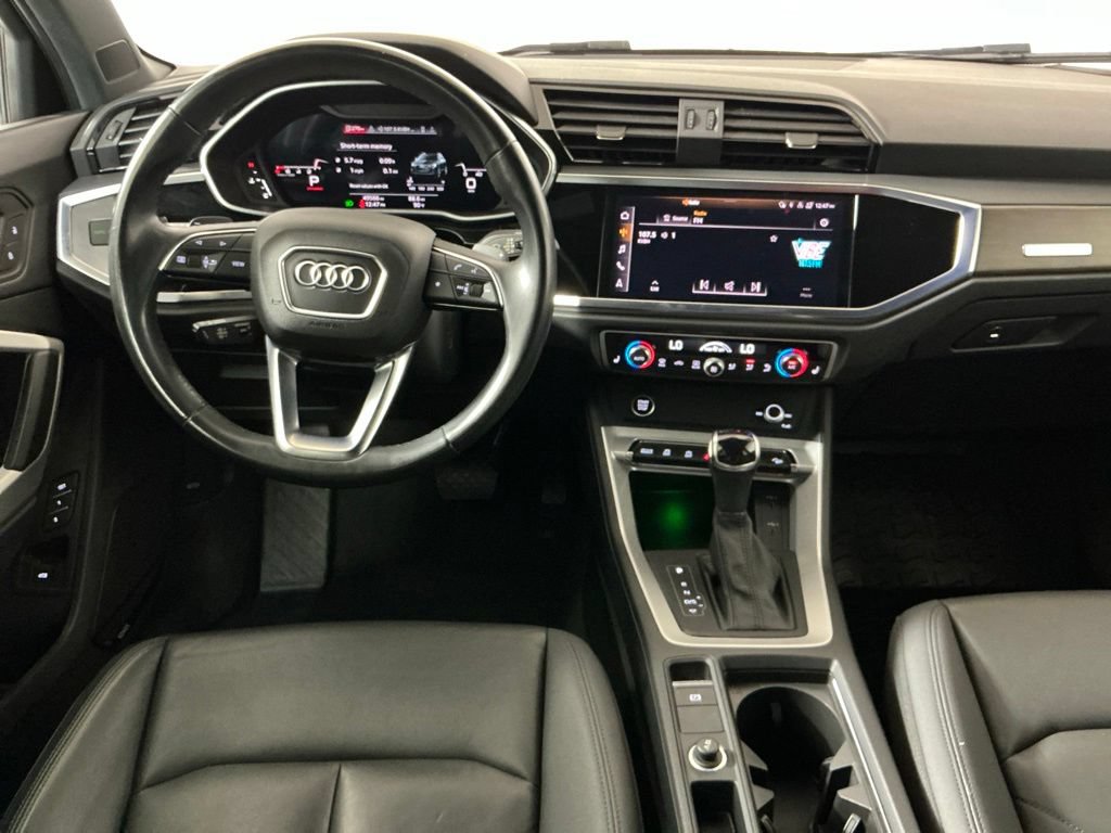 Used 2022 Audi Q3 2.0T Premium Plus AWD/4WD image 9