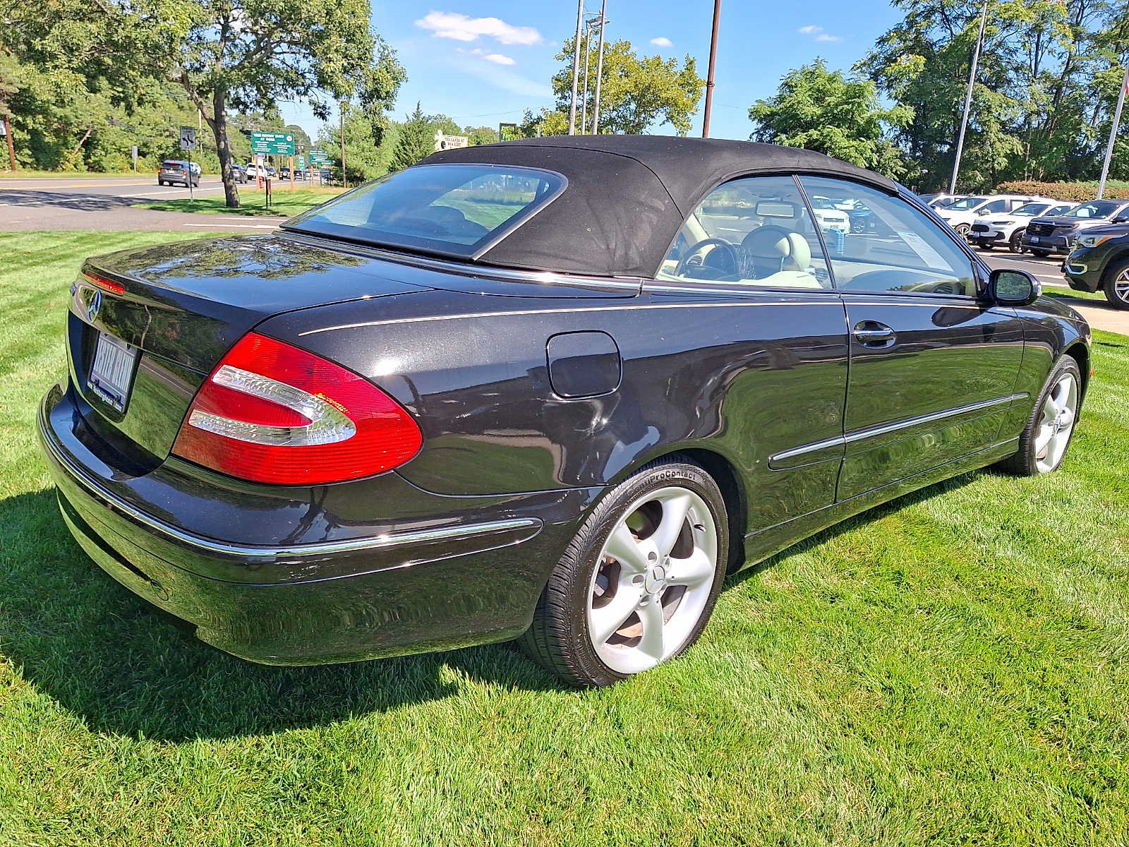 Used 2005 Mercedes-Benz CLK 320 Cabriolet image 6