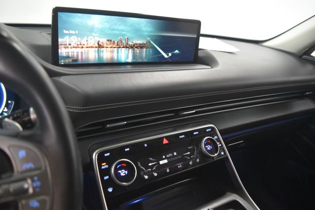 Used 2023 Genesis GV80 2.5T w/ Prestige Package image 13