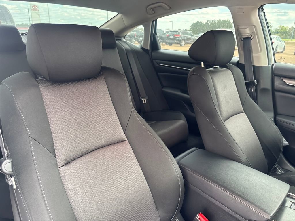 Used 2020 Honda Accord LX image 14