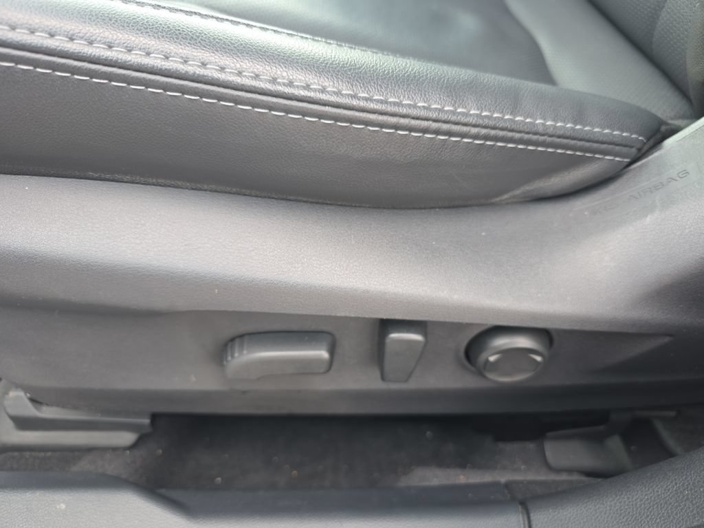 Used 2022 Subaru Legacy Limited AWD/4WD image 13