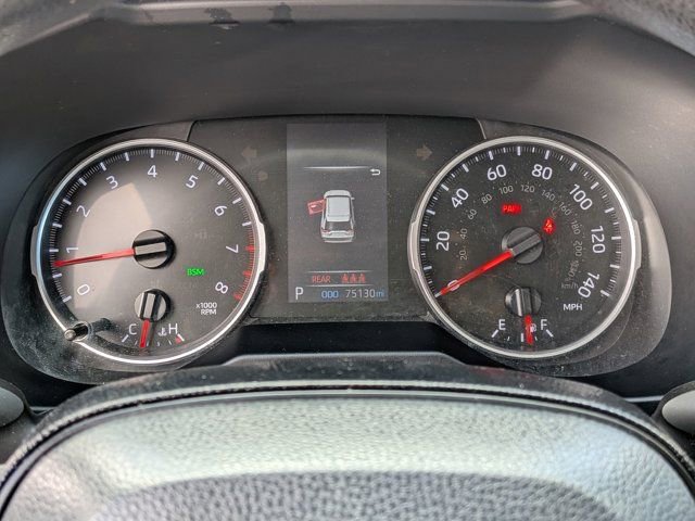 Used 2021 Toyota RAV4 XLE FWD image 24