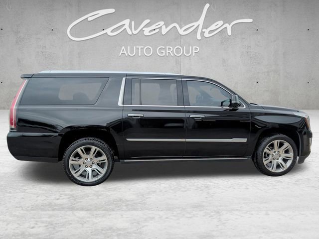 Used 2019 Cadillac Escalade ESV Platinum image 17