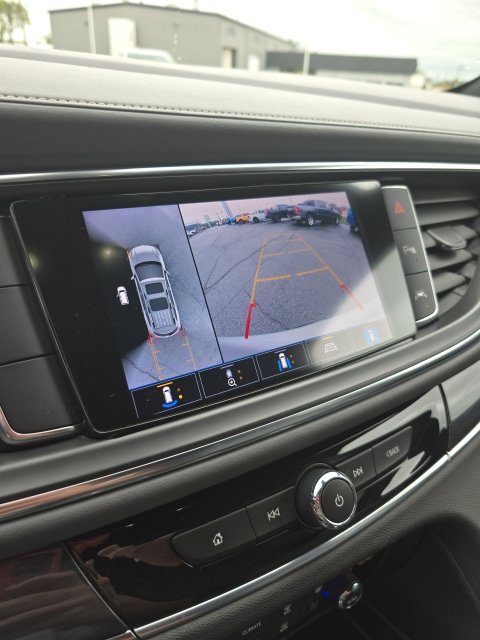 Used 2022 Buick Enclave Premium FWD image 15