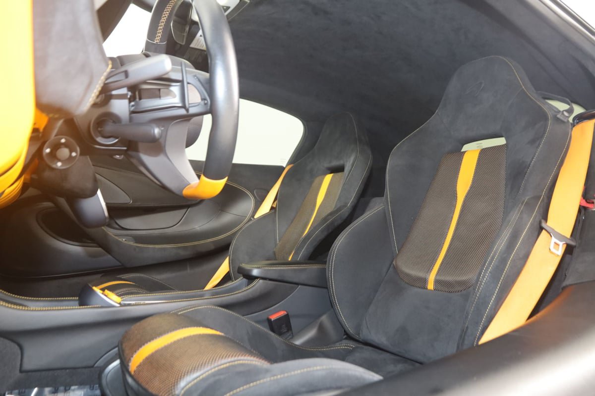 Used 2020 McLaren 570S Coupe RWD image 80