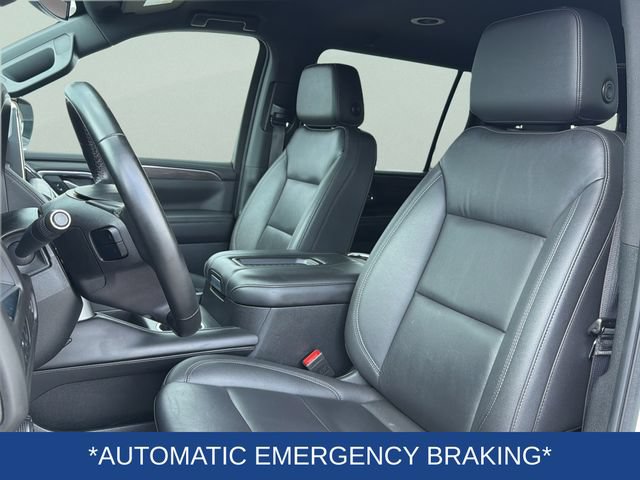 Certified 2024 Chevrolet Suburban LT RWD image 15