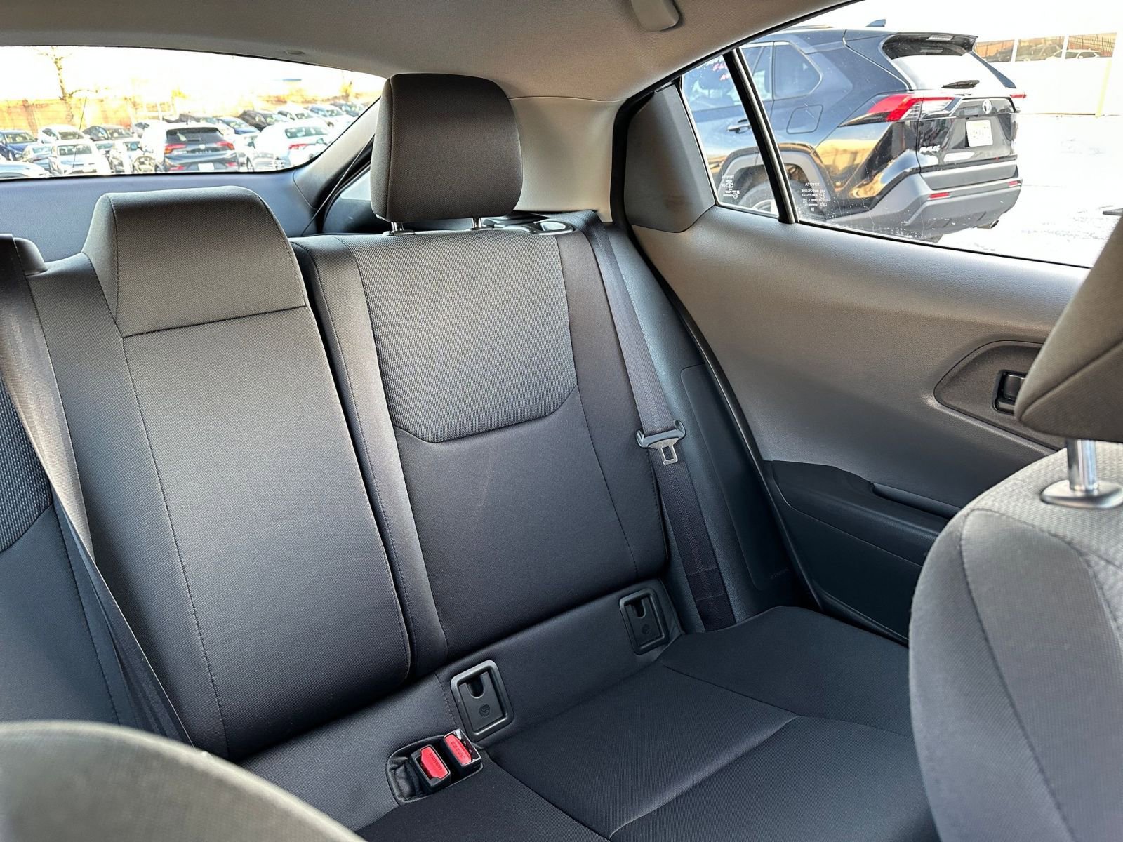 Used 2025 Toyota Prius LE image 36