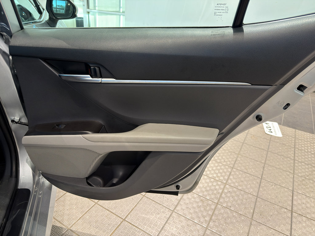 Used 2023 Toyota Camry LE image 20