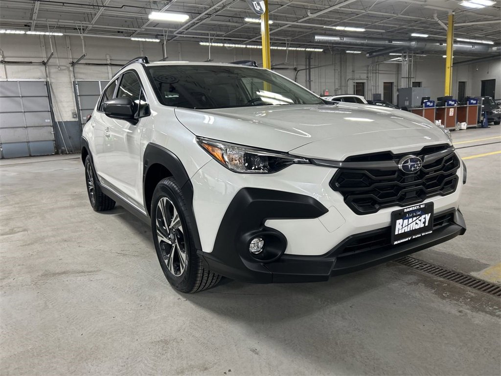 Certified 2025 Subaru Crosstrek 2.0i Premium image 2