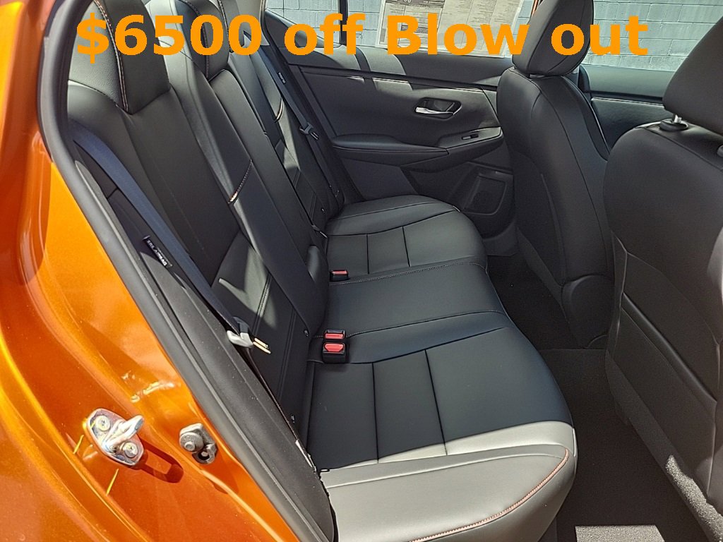 New 2024 Nissan Sentra SR w/ SR Premium Package image 34