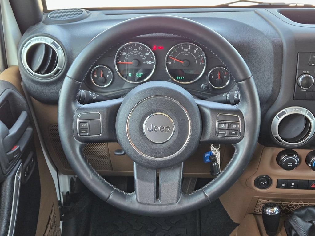 Used 2016 Jeep Wrangler Unlimited Sahara w/ Max Tow Package AWD/4WD image 22