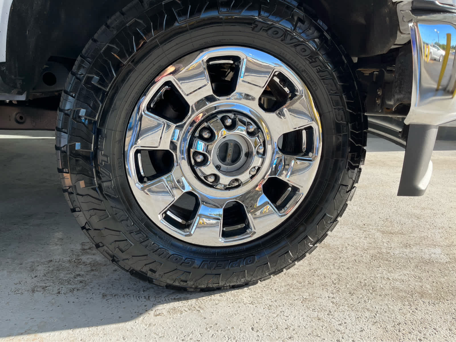 Used 2023 Ford F350 Lariat w/ Tow Technology Package AWD/4WD image 45