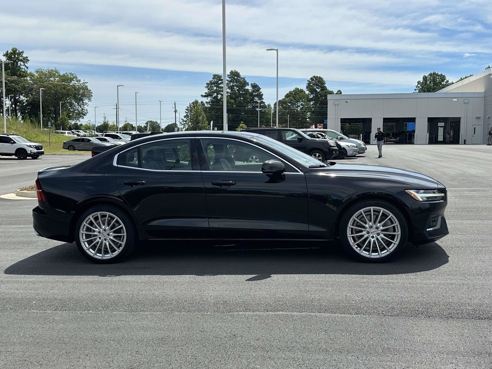 Used 2021 Volvo S60 T6 Inscription AWD/4WD image 28