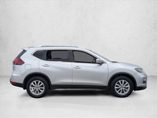 Used 2018 Nissan Rogue SV FWD image 4