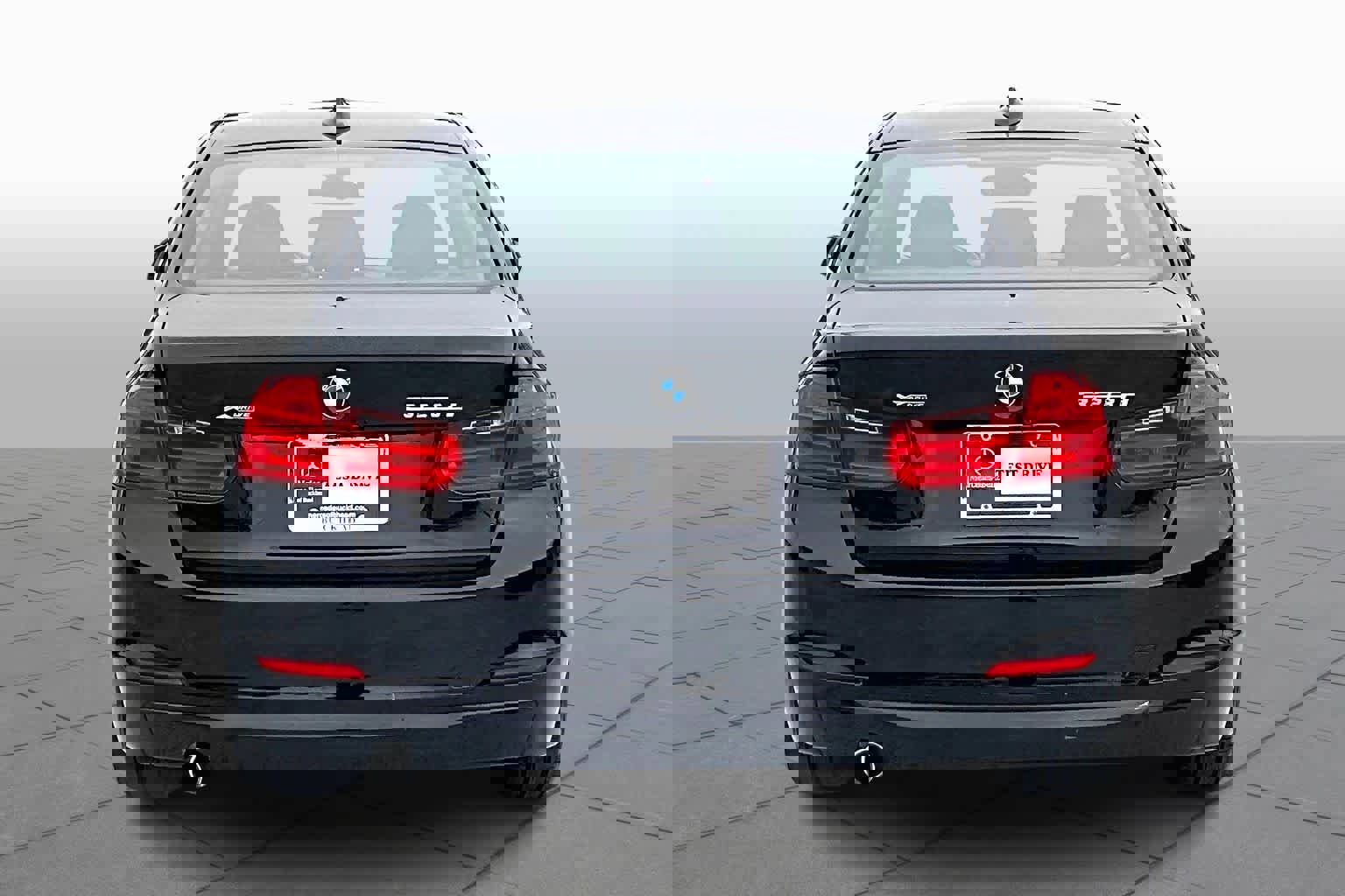 Used 2014 BMW 328d xDrive Sedan image 4