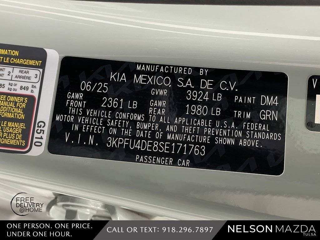 Used 2025 Kia K4 EX image 49