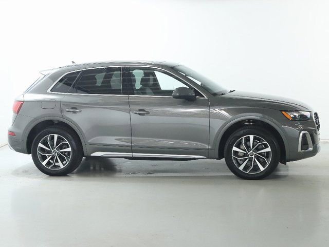Used 2023 Audi Q5 2.0T Premium image 11