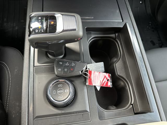 New 2026 GMC Hummer EV SUV w/ LPO, Illumination Package image 23