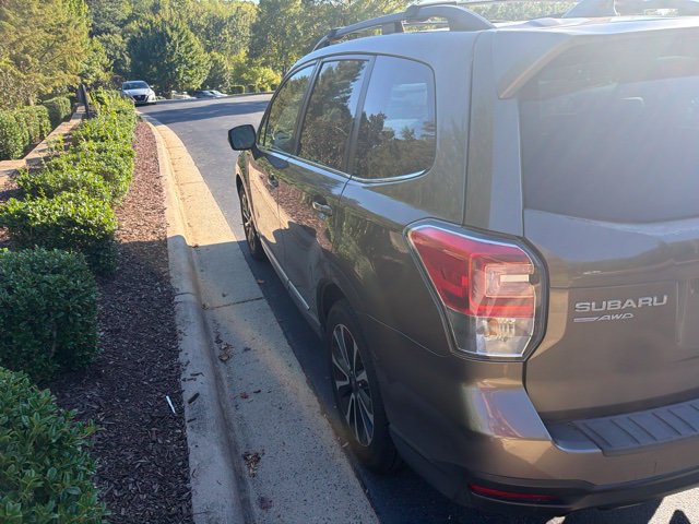 Used 2017 Subaru Forester 2.0XT Touring AWD/4WD image 10