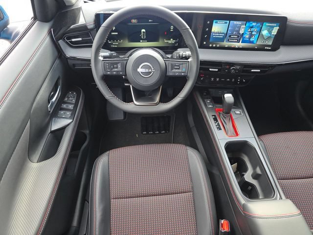 New 2026 Nissan Kicks SR w/ Cold Weather Package AWD/4WD video 3