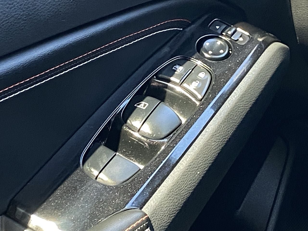 Certified 2023 Nissan Altima 2.0 SR FWD image 27