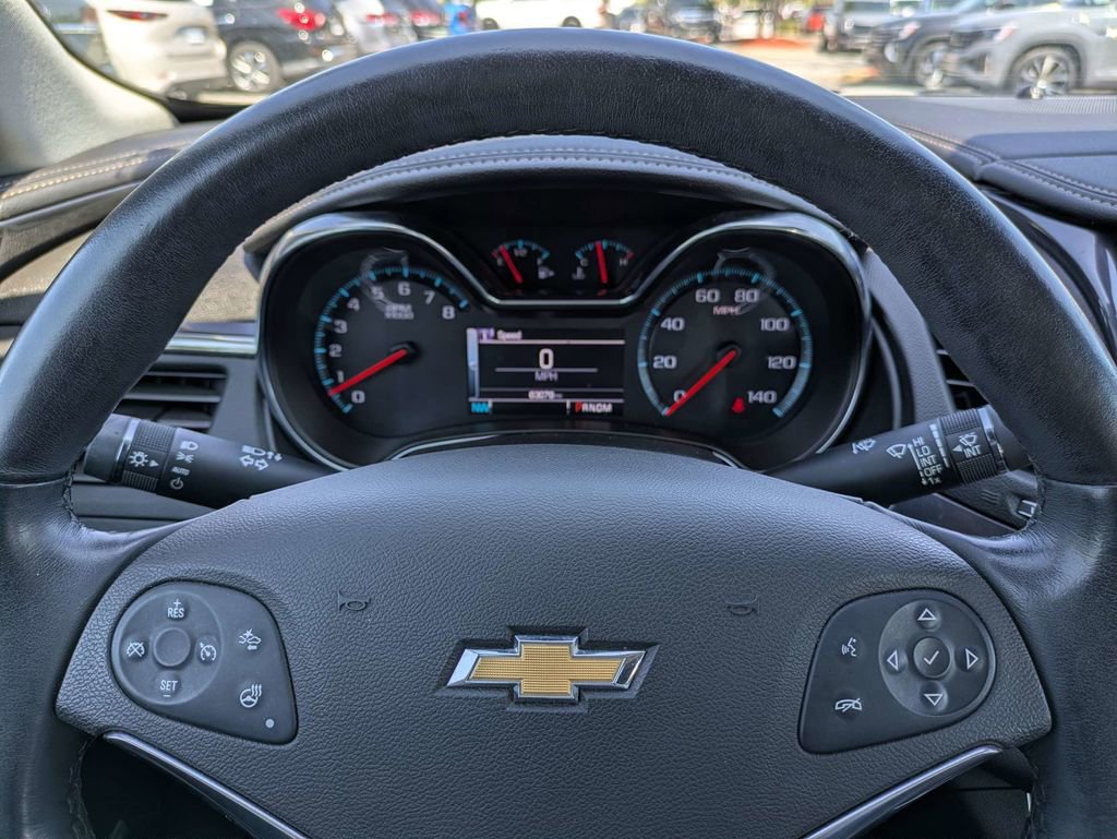Used 2015 Chevrolet Impala LTZ FWD image 36