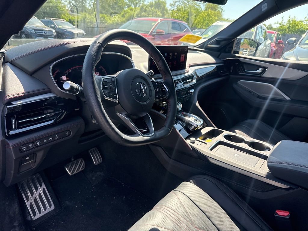 Used 2025 Acura MDX A-Spec AWD/4WD image 19