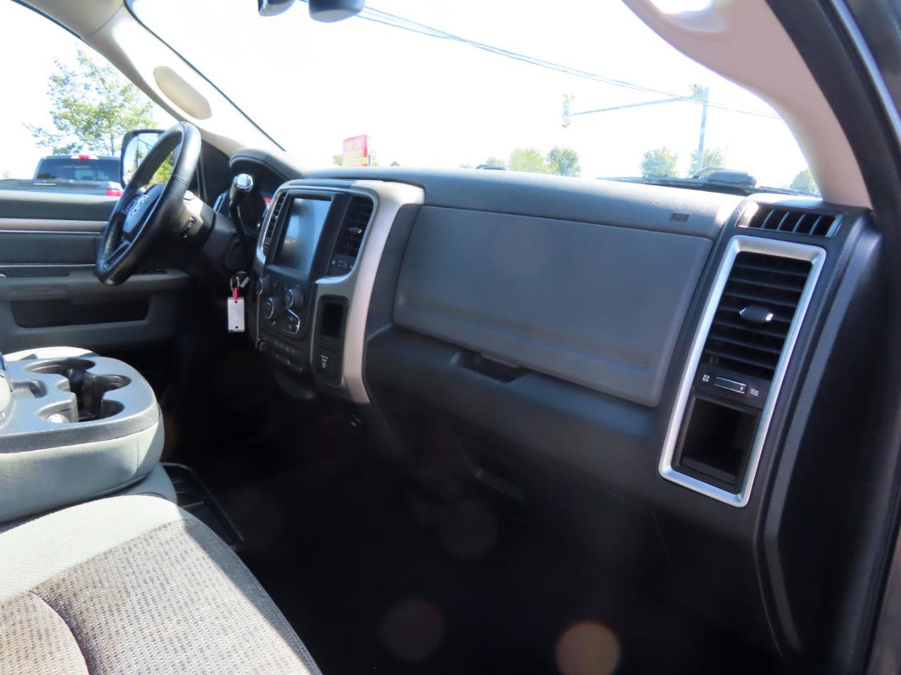 Used 2014 RAM 2500 Big Horn RWD image 23