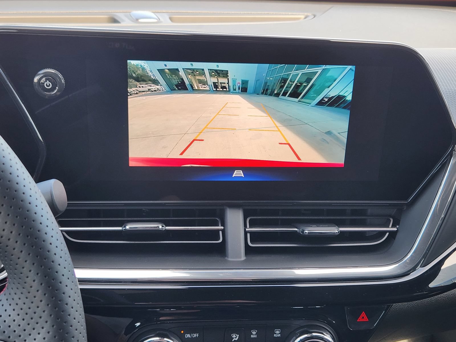 New 2026 Chevrolet Trax RS w/ Sunroof Package FWD image 17