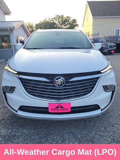 Used 2023 Buick Enclave Essence image 29