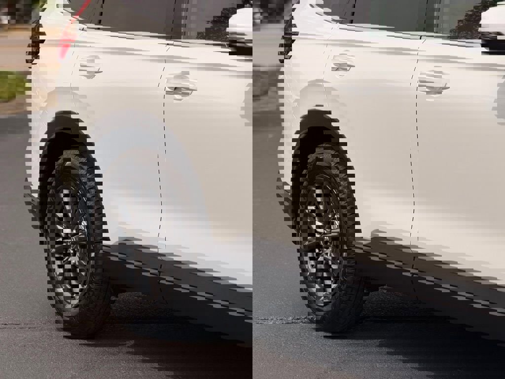 Used 2026 Honda CR-V EX-L image 8